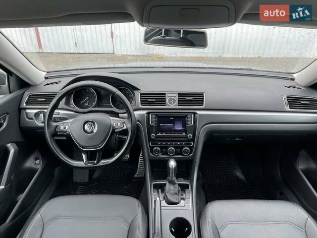 Серый Фольксваген Пассат, объемом двигателя 1.8 л и пробегом 175 тыс. км за 13300 $, фото 14 на Automoto.ua