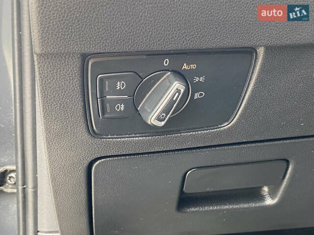 Сірий Фольксваген Пассат, об'ємом двигуна 1.4 л та пробігом 233 тис. км за 12700 $, фото 12 на Automoto.ua