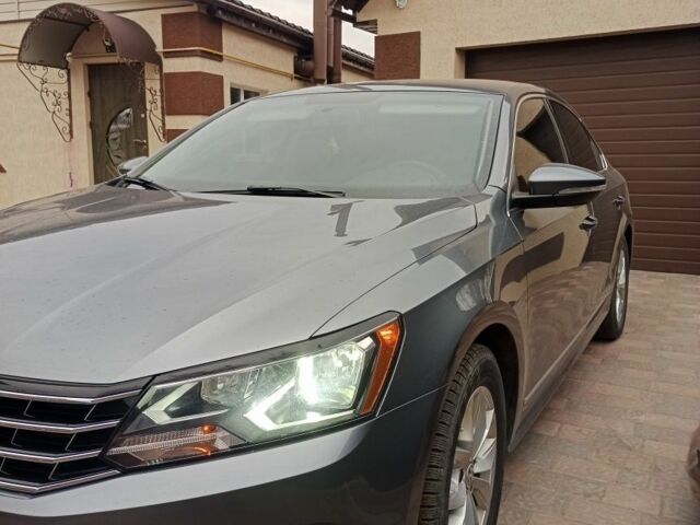 Сірий Фольксваген Пассат, об'ємом двигуна 1.8 л та пробігом 132 тис. км за 12700 $, фото 3 на Automoto.ua