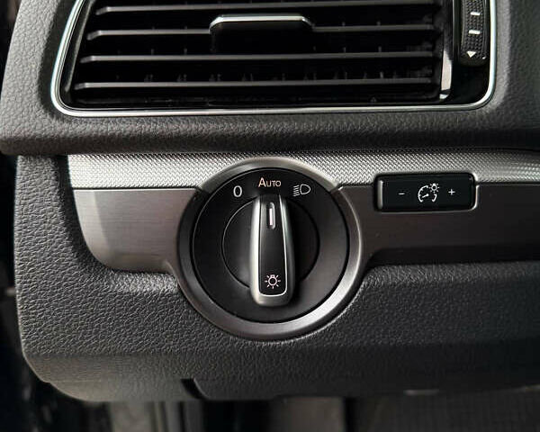 Сірий Фольксваген Пассат, об'ємом двигуна 1.8 л та пробігом 176 тис. км за 11799 $, фото 28 на Automoto.ua