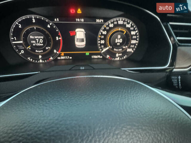 Серый Фольксваген Пассат, объемом двигателя 1.97 л и пробегом 171 тыс. км за 22200 $, фото 23 на Automoto.ua