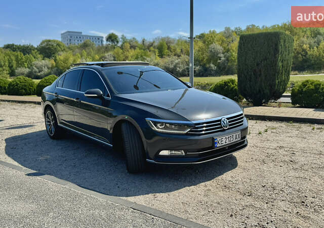 Серый Фольксваген Пассат, объемом двигателя 1.97 л и пробегом 171 тыс. км за 22200 $, фото 1 на Automoto.ua