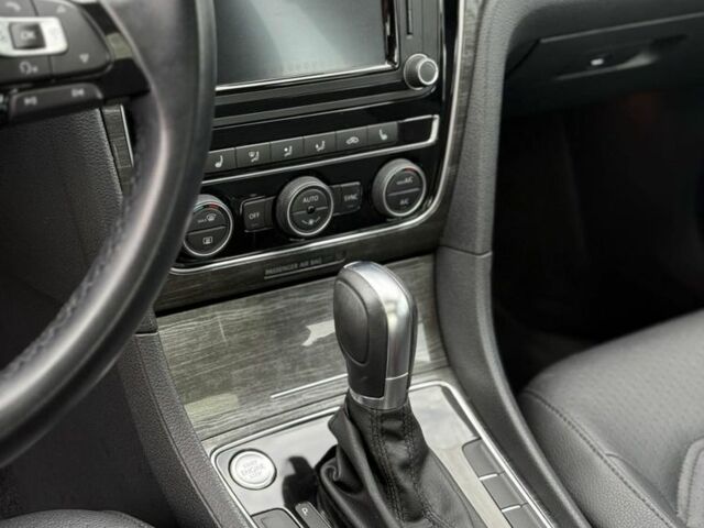 Сірий Фольксваген Пассат, об'ємом двигуна 1.8 л та пробігом 52 тис. км за 16950 $, фото 3 на Automoto.ua