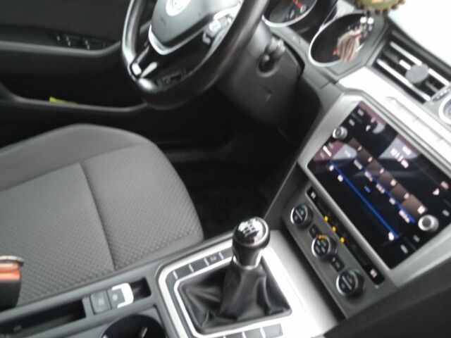 Серый Фольксваген Пассат, объемом двигателя 2 л и пробегом 170 тыс. км за 15987 $, фото 10 на Automoto.ua