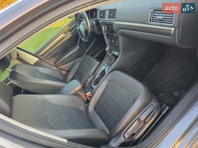 Сірий Фольксваген Пассат, об'ємом двигуна 1.8 л та пробігом 163 тис. км за 12600 $, фото 13 на Automoto.ua