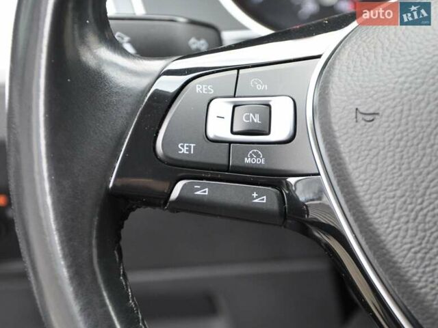 Серый Фольксваген Пассат, объемом двигателя 1.8 л и пробегом 48 тыс. км за 18500 $, фото 31 на Automoto.ua