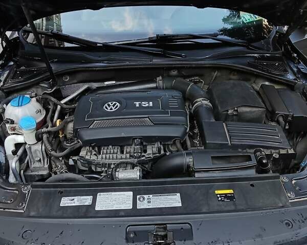 Серый Фольксваген Пассат, объемом двигателя 1.8 л и пробегом 157 тыс. км за 14000 $, фото 5 на Automoto.ua