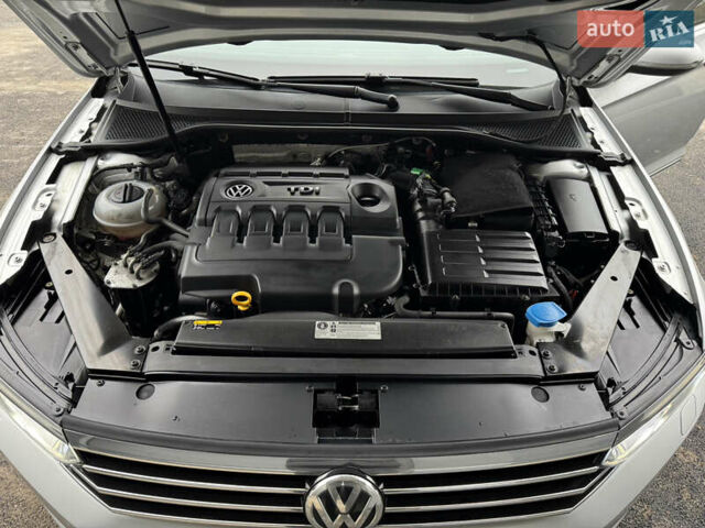 Серый Фольксваген Пассат, объемом двигателя 1.97 л и пробегом 225 тыс. км за 18750 $, фото 58 на Automoto.ua