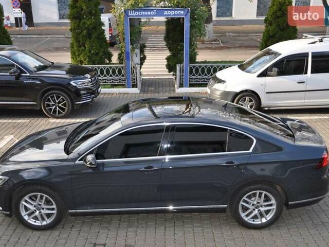 Серый Фольксваген Пассат, объемом двигателя 1.97 л и пробегом 107 тыс. км за 24500 $, фото 2 на Automoto.ua