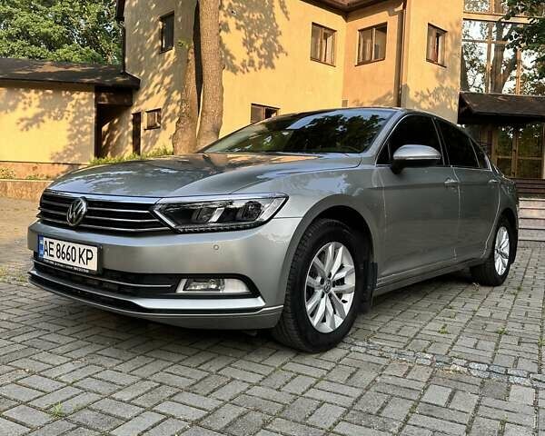 Серый Фольксваген Пассат, объемом двигателя 1.97 л и пробегом 207 тыс. км за 18200 $, фото 7 на Automoto.ua