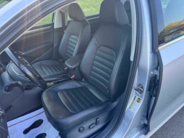 Сірий Фольксваген Пассат, об'ємом двигуна 1.8 л та пробігом 57 тис. км за 11500 $, фото 8 на Automoto.ua