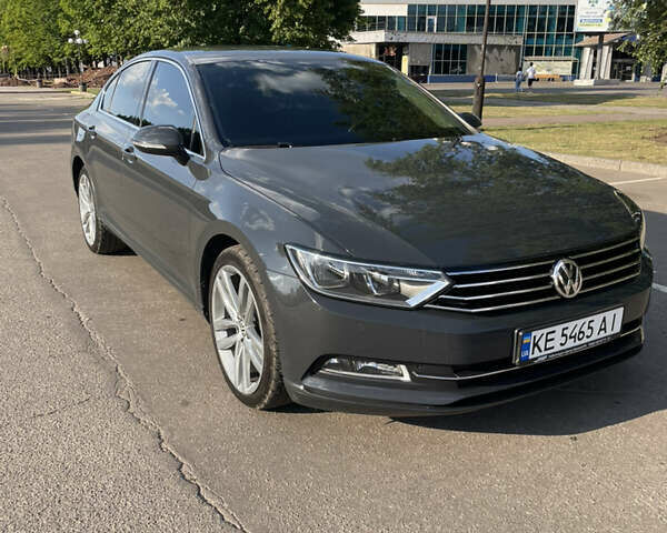 Серый Фольксваген Пассат, объемом двигателя 1.97 л и пробегом 97 тыс. км за 21800 $, фото 21 на Automoto.ua
