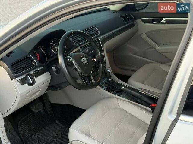 Сірий Фольксваген Пассат, об'ємом двигуна 1.8 л та пробігом 140 тис. км за 15200 $, фото 1 на Automoto.ua