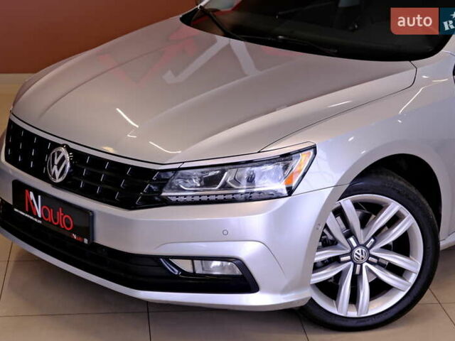 Серый Фольксваген Пассат, объемом двигателя 1.8 л и пробегом 180 тыс. км за 14800 $, фото 10 на Automoto.ua