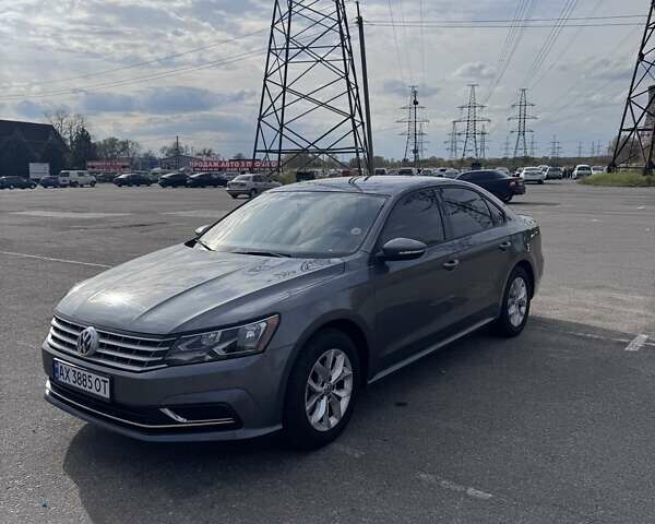 Серый Фольксваген Пассат, объемом двигателя 1.98 л и пробегом 100 тыс. км за 14500 $, фото 7 на Automoto.ua