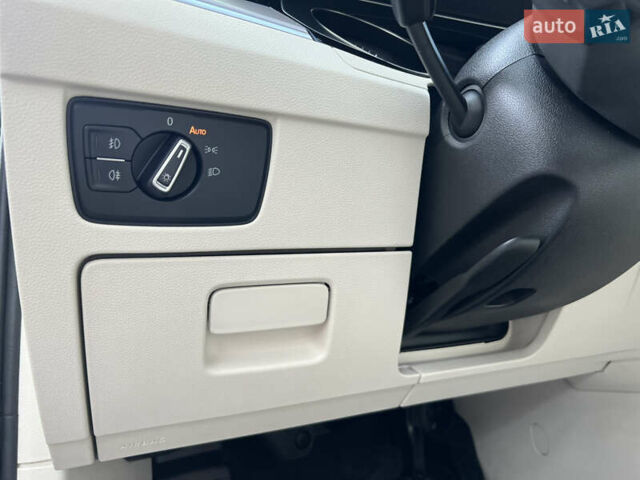 Сірий Фольксваген Пассат, об'ємом двигуна 2 л та пробігом 177 тис. км за 19850 $, фото 113 на Automoto.ua