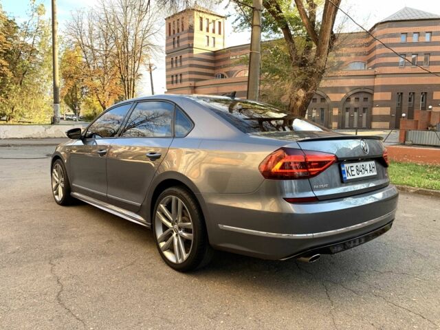 Серый Фольксваген Пассат, объемом двигателя 2 л и пробегом 155 тыс. км за 15500 $, фото 6 на Automoto.ua