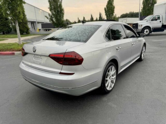 Сірий Фольксваген Пассат, об'ємом двигуна 1.8 л та пробігом 65 тис. км за 12300 $, фото 5 на Automoto.ua