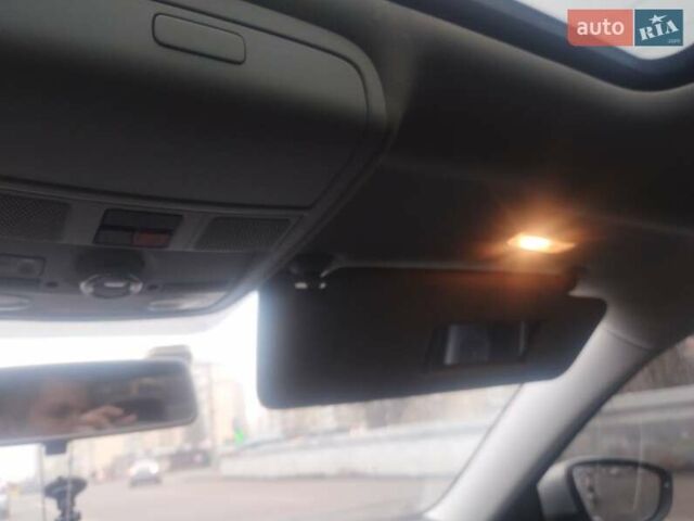 Серый Фольксваген Пассат, объемом двигателя 1.8 л и пробегом 210 тыс. км за 16000 $, фото 12 на Automoto.ua