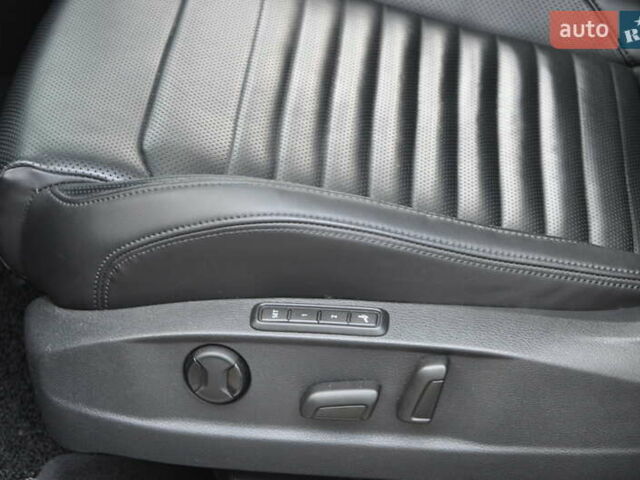 Серый Фольксваген Пассат, объемом двигателя 1.97 л и пробегом 107 тыс. км за 24500 $, фото 28 на Automoto.ua