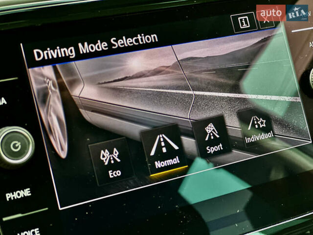 Серый Фольксваген Пассат, объемом двигателя 1.97 л и пробегом 215 тыс. км за 23500 $, фото 24 на Automoto.ua