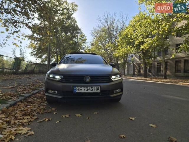 Серый Фольксваген Пассат, объемом двигателя 1.97 л и пробегом 120 тыс. км за 25599 $, фото 6 на Automoto.ua