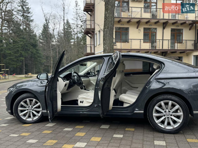 Сірий Фольксваген Пассат, об'ємом двигуна 2 л та пробігом 177 тис. км за 19850 $, фото 12 на Automoto.ua