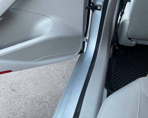 Сірий Фольксваген Пассат, об'ємом двигуна 1.98 л та пробігом 126 тис. км за 13000 $, фото 5 на Automoto.ua