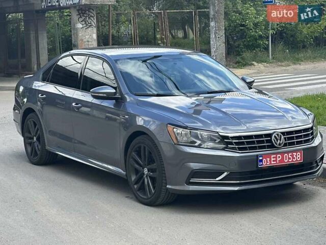 Сірий Фольксваген Пассат, об'ємом двигуна 2 л та пробігом 152 тис. км за 13500 $, фото 2 на Automoto.ua