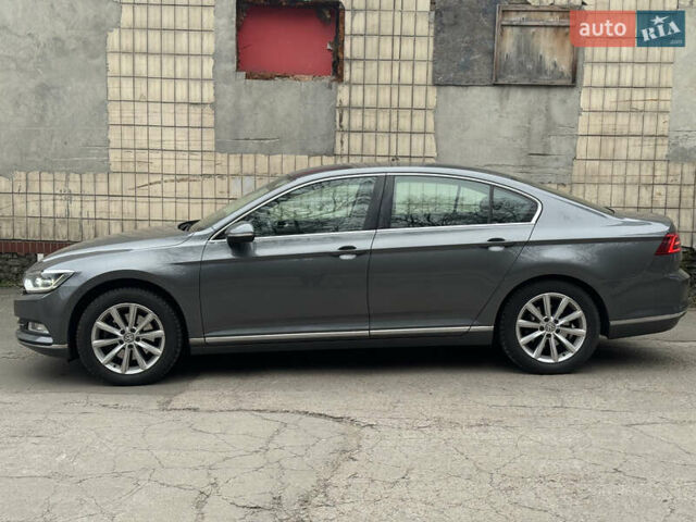 Серый Фольксваген Пассат, объемом двигателя 1.97 л и пробегом 158 тыс. км за 21500 $, фото 3 на Automoto.ua