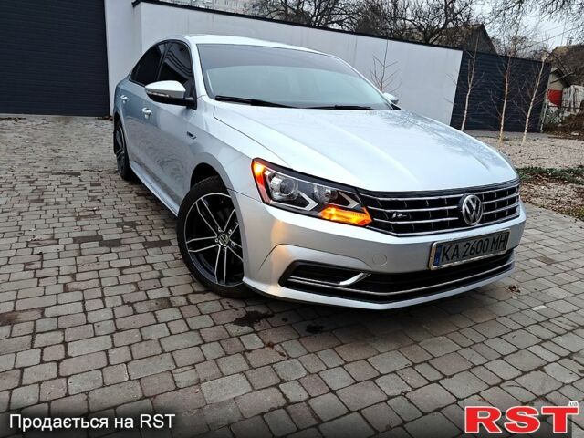 Серый Фольксваген Пассат, объемом двигателя 2 л и пробегом 176 тыс. км за 14800 $, фото 1 на Automoto.ua