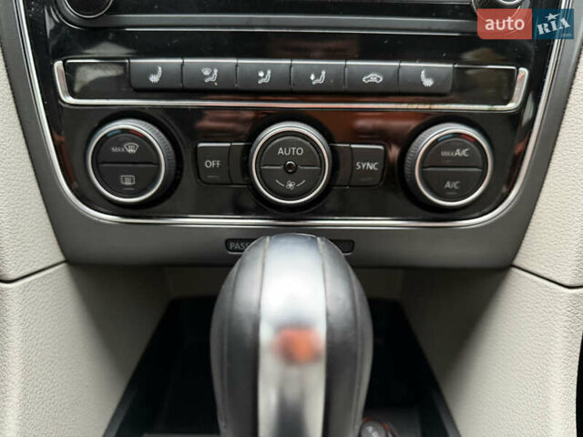 Серый Фольксваген Пассат, объемом двигателя 1.8 л и пробегом 189 тыс. км за 11800 $, фото 48 на Automoto.ua