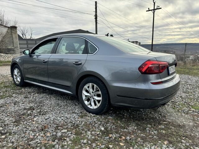 Сірий Фольксваген Пассат, об'ємом двигуна 1.8 л та пробігом 209 тис. км за 11800 $, фото 3 на Automoto.ua