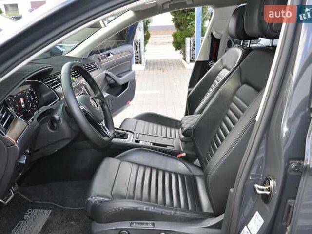 Серый Фольксваген Пассат, объемом двигателя 1.97 л и пробегом 107 тыс. км за 24500 $, фото 27 на Automoto.ua