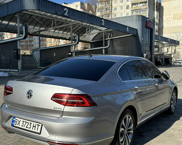 Серый Фольксваген Пассат, объемом двигателя 1.97 л и пробегом 131 тыс. км за 24224 $, фото 2 на Automoto.ua