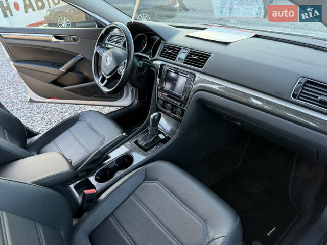 Серый Фольксваген Пассат, объемом двигателя 1.8 л и пробегом 161 тыс. км за 12999 $, фото 9 на Automoto.ua