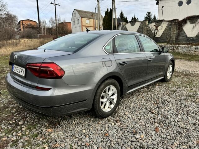 Сірий Фольксваген Пассат, об'ємом двигуна 1.8 л та пробігом 209 тис. км за 11800 $, фото 12 на Automoto.ua