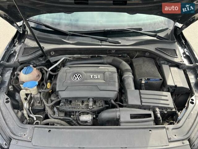 Серый Фольксваген Пассат, объемом двигателя 1.8 л и пробегом 219 тыс. км за 11500 $, фото 68 на Automoto.ua