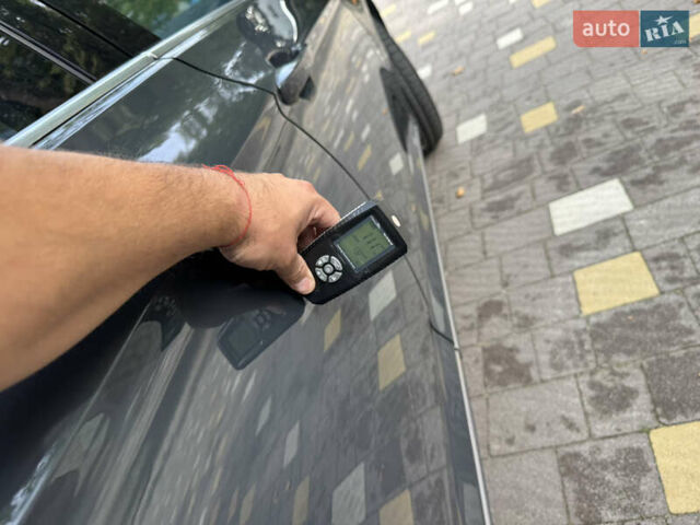 Сірий Фольксваген Пассат, об'ємом двигуна 2 л та пробігом 177 тис. км за 19950 $, фото 185 на Automoto.ua