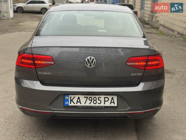 Серый Фольксваген Пассат, объемом двигателя 1.97 л и пробегом 158 тыс. км за 21500 $, фото 6 на Automoto.ua
