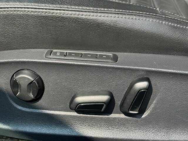 Сірий Фольксваген Пассат, об'ємом двигуна 3.6 л та пробігом 99 тис. км за 9500 $, фото 16 на Automoto.ua