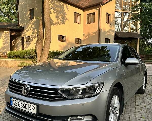 Серый Фольксваген Пассат, объемом двигателя 1.97 л и пробегом 207 тыс. км за 18200 $, фото 3 на Automoto.ua