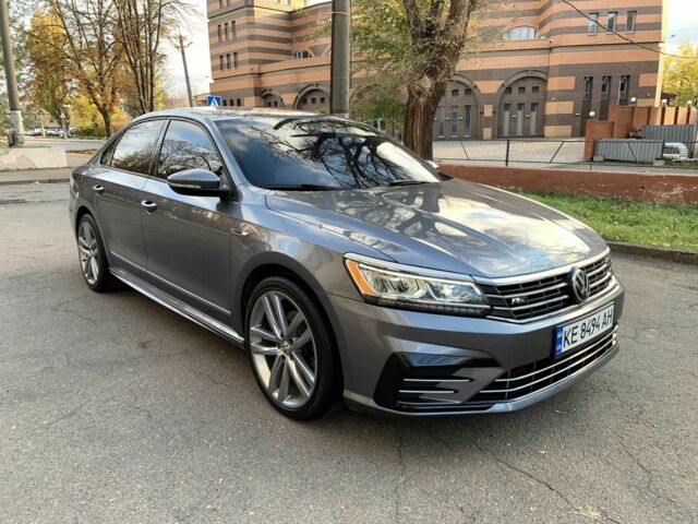 Серый Фольксваген Пассат, объемом двигателя 2 л и пробегом 155 тыс. км за 15500 $, фото 9 на Automoto.ua