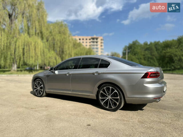 Серый Фольксваген Пассат, объемом двигателя 1.97 л и пробегом 215 тыс. км за 23500 $, фото 6 на Automoto.ua