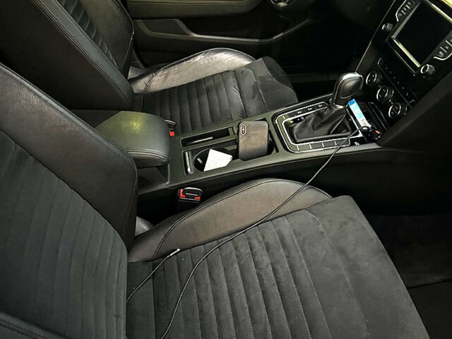 Серый Фольксваген Пассат, объемом двигателя 2 л и пробегом 174 тыс. км за 15800 $, фото 5 на Automoto.ua