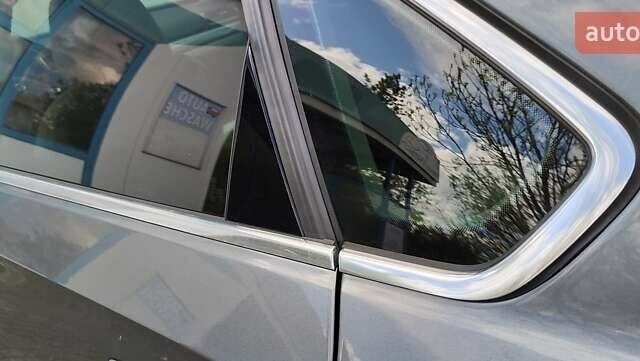 Серый Фольксваген Пассат, объемом двигателя 1.8 л и пробегом 64 тыс. км за 18000 $, фото 14 на Automoto.ua