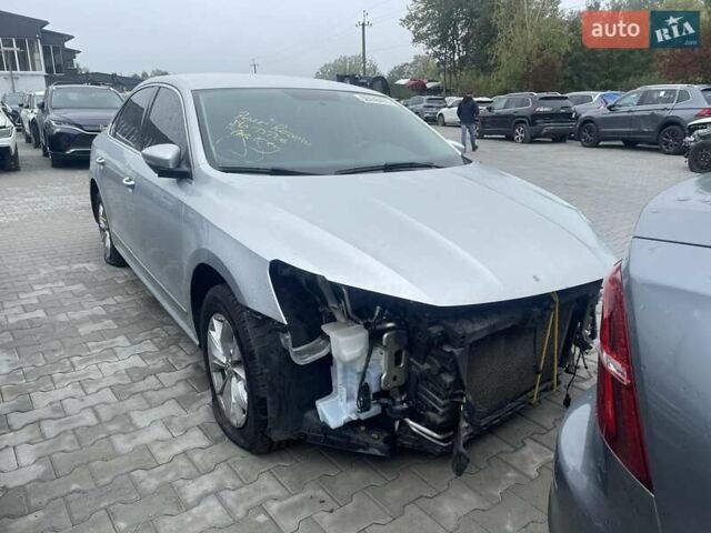 Серый Фольксваген Пассат, объемом двигателя 1.8 л и пробегом 105 тыс. км за 8500 $, фото 13 на Automoto.ua