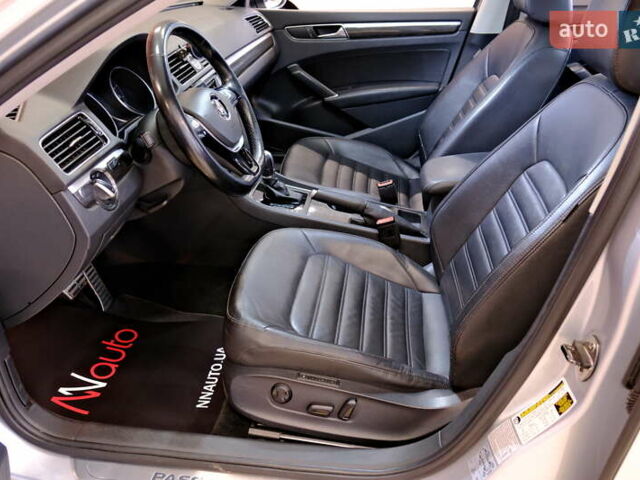 Серый Фольксваген Пассат, объемом двигателя 1.8 л и пробегом 180 тыс. км за 14800 $, фото 26 на Automoto.ua