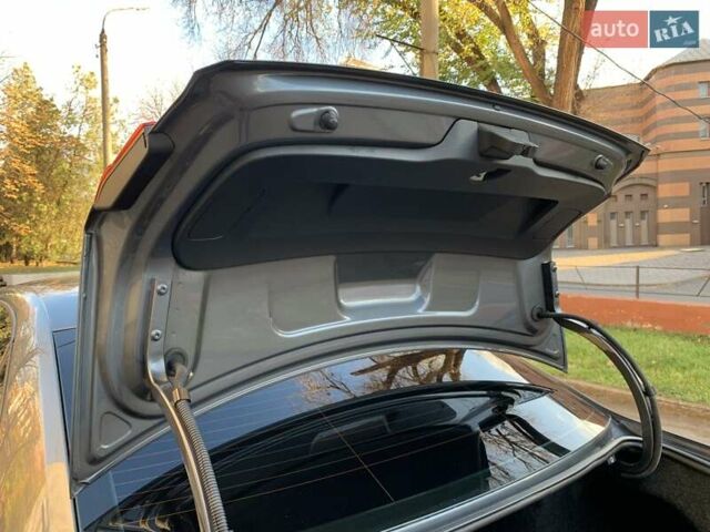 Серый Фольксваген Пассат, объемом двигателя 2 л и пробегом 155 тыс. км за 14999 $, фото 47 на Automoto.ua