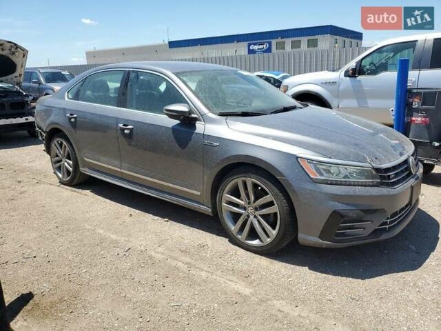 Сірий Фольксваген Пассат, об'ємом двигуна 1.8 л та пробігом 154 тис. км за 3000 $, фото 3 на Automoto.ua